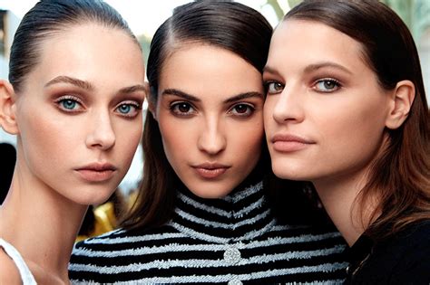 maquillajes de chanel|maquillaje verano 2020 chanel.